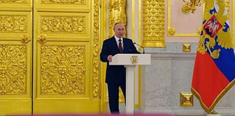 Putin'den Kovid-19 aşı açıklaması: 4'üncü aşı piyasaya sürülecek