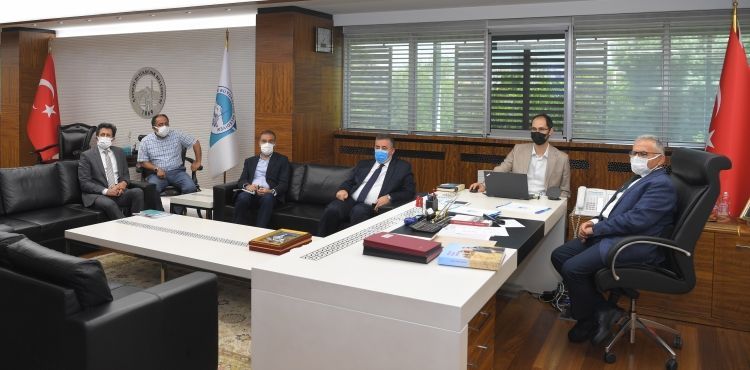 BAŞKAN BÜYÜKKILIÇ’TAN “TEKNİK” ZİRVE