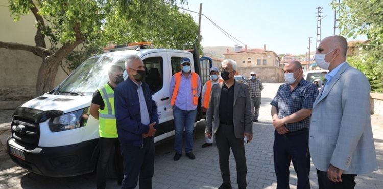 ‘YATIRIMLAR YILI’NDA TALAS’TA GİDİLMEDİK YER KALMIYOR