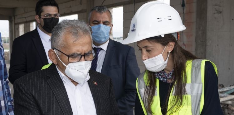 BÜYÜKKILIÇ: “O GÜNÜ İPLE ÇEKİYORUZ”