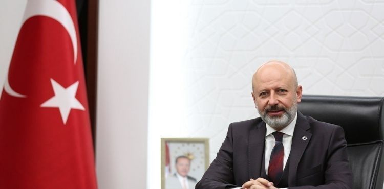 KOCASİNAN BELEDİYESİ, SAĞLIKLI BİR ÇEVRE İÇİN TÜM AÇIK ALANLARI İLAÇLIYOR