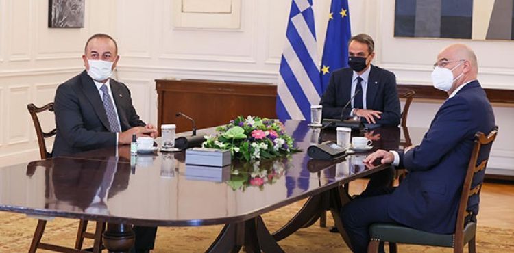 Bakan Çavuşoğlu, Yunanistan Başbakanı Miçotakis’le görüştü