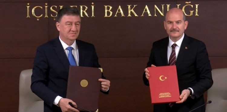 Bakan Soylu'dan Özbek mevkidaşına 'FETÖ ile mücadele' teşekkürü