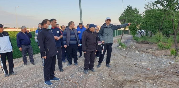 BAŞKAN BÜYÜKKILIÇ SABAHIN İLK IŞIKLARINDA MESAİYE BAŞLADI