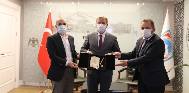 İLİM YAYMA VAKFI MÜTEVELLİ HEYETİ ÜYELERİ BAŞKAN PALANCIOĞLU'NU ZİYARET ETTİ