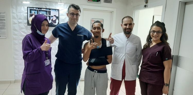 OP. DR. EMRE YURDAKUL: YABANCI HASTALARIN ROTASI KAYSERİ OLUYOR