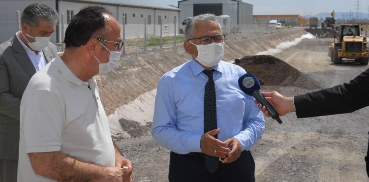 BÜYÜKKILIÇ: “TRAMVAY HATTI ÇALIŞMALARIMIZ AKSAMADAN SÜRÜYOR”