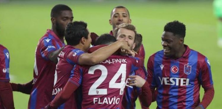 Trabzonspor, transferde yabancı kuralına takıldı
