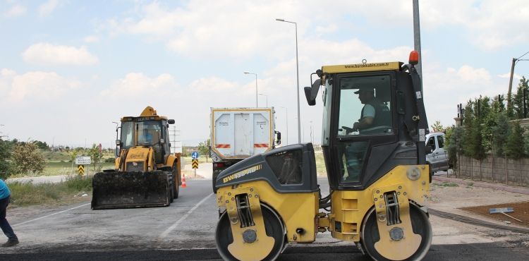 TALAS’TA ASFALT ÇALIŞMALARI TAM GAZ