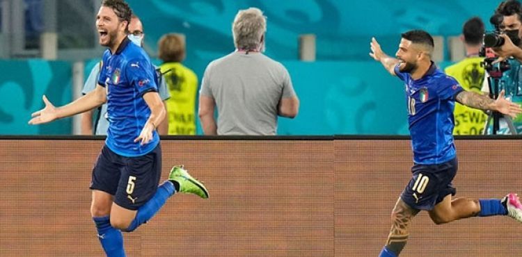 İtalya gruptan çıkmayı garantiledi: İtalya - İsviçre: 3-0
