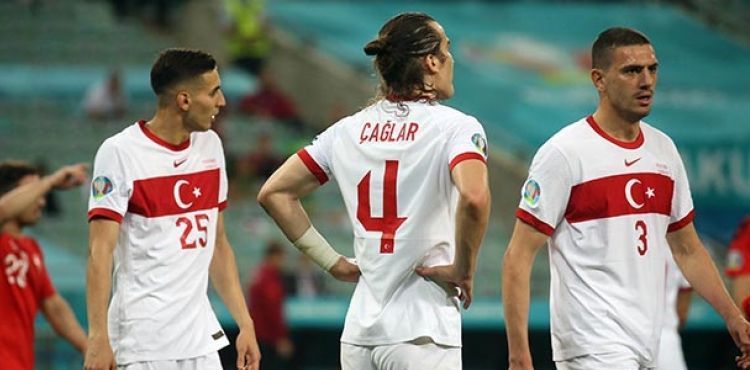 A Milli Futbol Takımı, EURO 2020'ye veda etti
