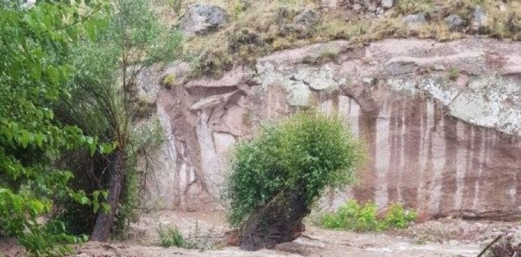 Kayseri'de sağanak sele neden oldu