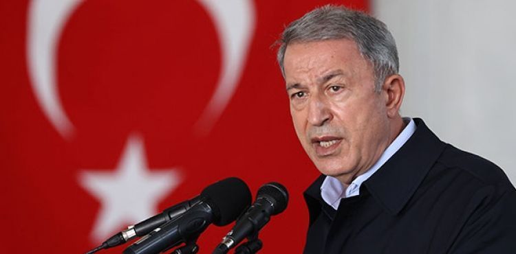 Bakan Akar: Nereye kaçarlarsa kaçsınlar terörü bitireceğiz