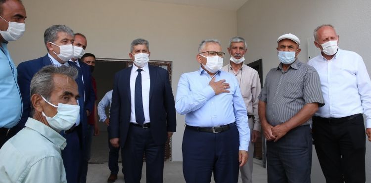 BÜNYAN’A ÇIKARMA YAPAN BAŞKAN BÜYÜKKILIÇ’TAN MÜJDELER
