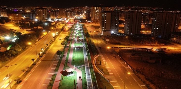 KOCASİNAN BELEDİYESİ’NDEN DAHA MODERN VE DAHA FONKSİYONEL PARKLAR