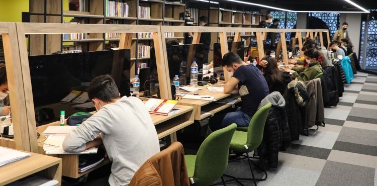 TALAS’TA KÜTÜPHANELERİN ÇALIŞMA SAATLERİ GÜNCELLENDİ