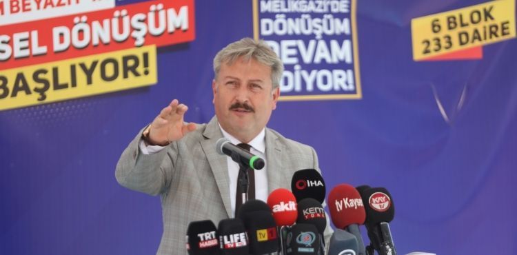 DÖNÜŞEN VE DEĞİŞEN YILDIRIM BEYAZIT’TA YIKIM ÇALIŞMALARI BAŞLADI
