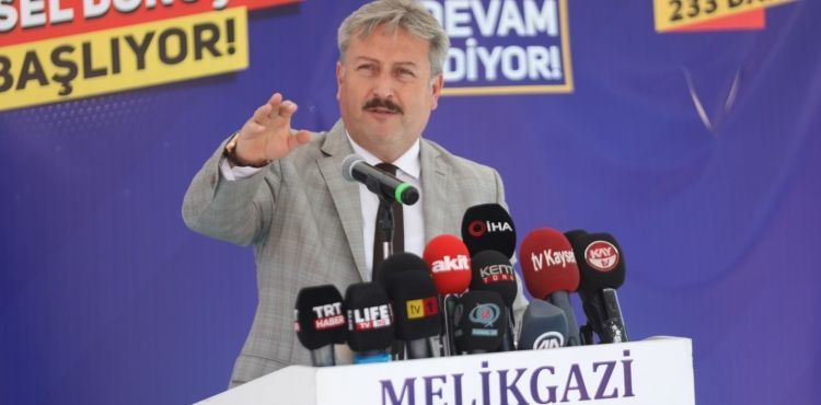 DÖNÜŞEN VE DEĞİŞEN YILDIRIM BEYAZIT’TA YIKIM ÇALIŞMALARI BAŞLADI