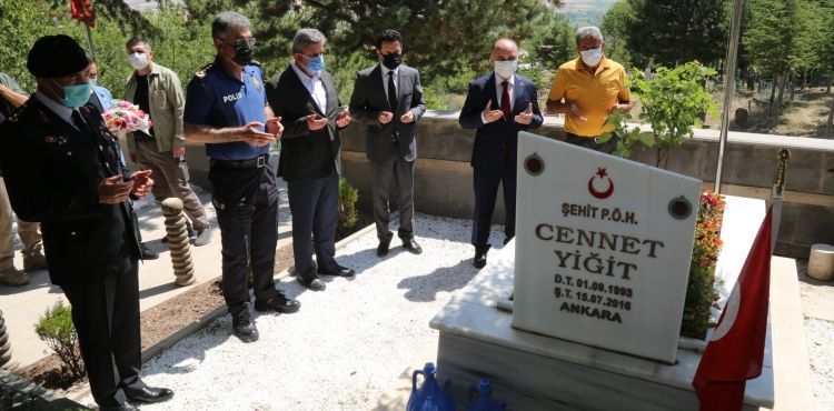 Vali Günaydın 15 Temmuz Şehitlerimizin Ailelerini Ziyaret Etti