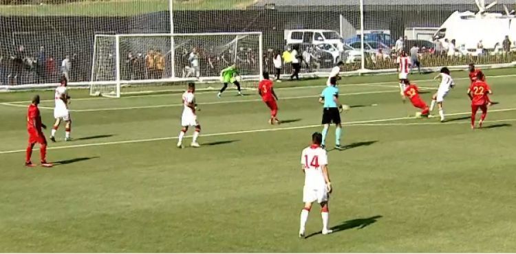 Erciyes Yüksek İrtifa Kamp Merkezi'ndeki ilk maçta Samsunspor, Kayserispor'u 1-0 yendi