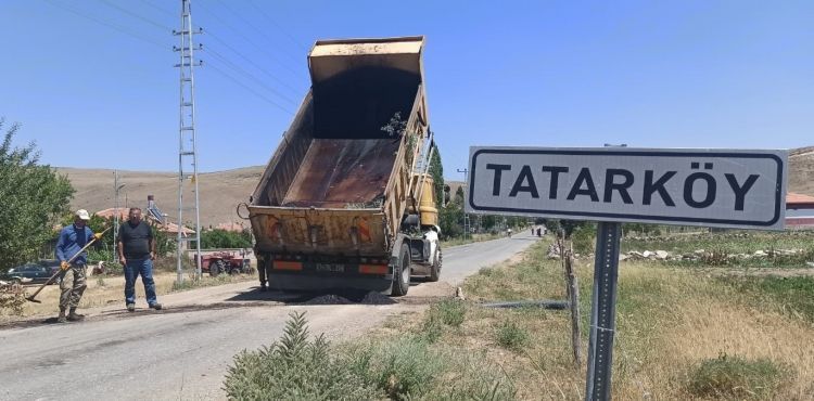 BÜYÜKŞEHİR’DEN GÜVENLİ BAYRAM İÇİN YOLLARDA BAKIM ÇALIŞMASI