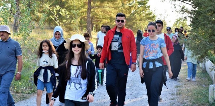 KAYSERİLİLER, BÜYÜKŞEHİR İLE DOĞANIN TADINI ÇIKARIYOR