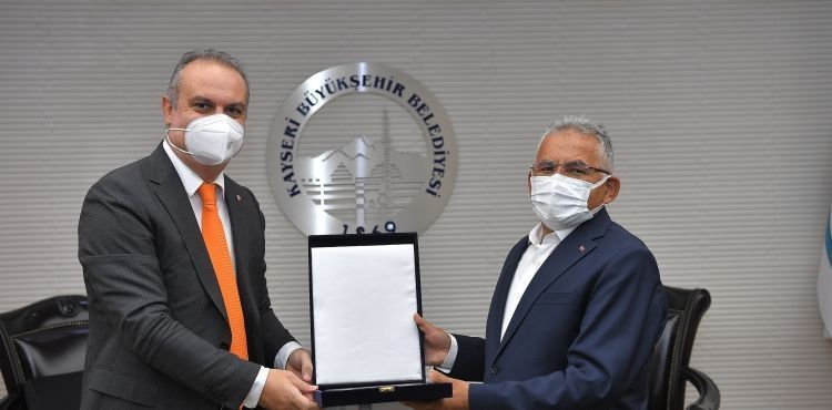 BAŞKAN BÜYÜKKILIÇ’A SOCAR YETKİLİLERİNDEN ZİYARET
