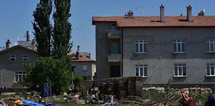 7 kişinin cinayet şüphelisi aranıyor, 14 kişi gözaltında