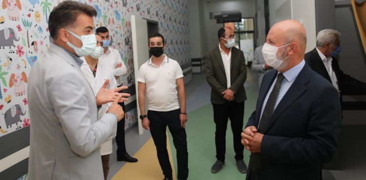 BAŞKAN ÇOLAKBAYRAKDAR, ERÜ KANKA ÇOCUK HEMATOLOJİ VE ONKOLOJİ HASTANESİ’Nİ ZİYARET ETTİ