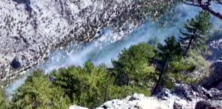 KAHRAMANMARAŞ'TA YANGIN SÖNDÜRME UÇAĞI DÜŞTÜ