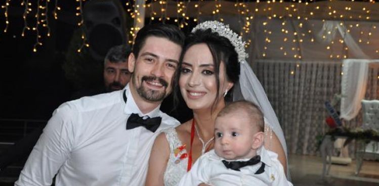 NİKAHTA ÇİFT, DÜĞÜNDE 3 KİŞİ OLDULAR