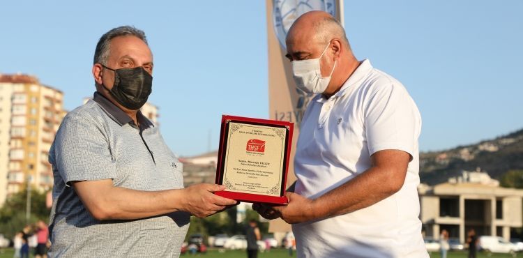 ALİ DAĞI YAMAÇ PARAŞÜTÜ MESAFE YARIŞMASI’NDA ÖDÜLLER SAHİPLERİNİ BULDU