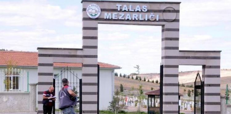Cenaze çıkışı silahlı kavga: 1 yaralı