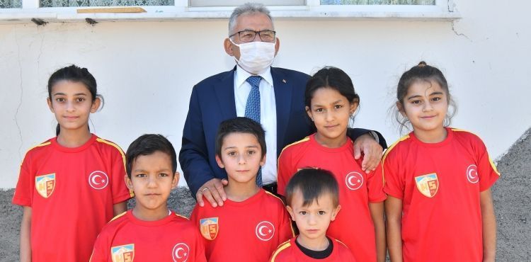 BAŞKAN BÜYÜKKILIÇ’TAN SARIZ ÇIKARMASI