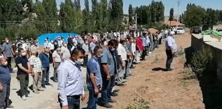 Tren kazasında ölen forklift operatörü Kayseri’de toprağa verildi