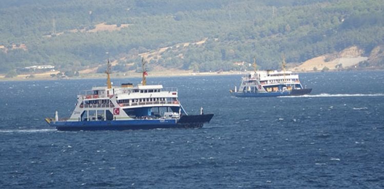 GÖKÇEADA SEFERLERİNE 'POYRAZ' İPTALİ