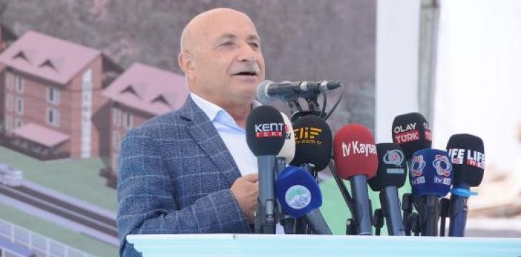 AK PARTİ'Lİ TAMER: ENTÜBE HASTALARIN YÜZDE 98'İ HİÇ AŞI OLMAMIŞ