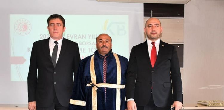 KTB’DE YILIN AHİSİ’NE KAFTANI DÜZENLENEN TÖRENLE GİYDİRİLDİ