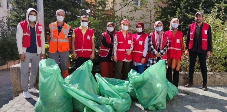 TALAS BELEDİYESİ’NDEN ‘DÜNYA TEMİZLİK GÜNÜ’NDE ANLAMLI ETKİNLİK