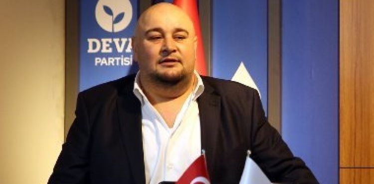 Melikgazi İlçe Başkanı Tuna Türkyar ve 45 Kişilik Yönetim Kurulu İstifa Etti