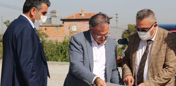 ERCİYES MAHALLESİ’NDE KİLİTLİ PARKE ÇALIŞMASI HIZLA SÜRÜYOR