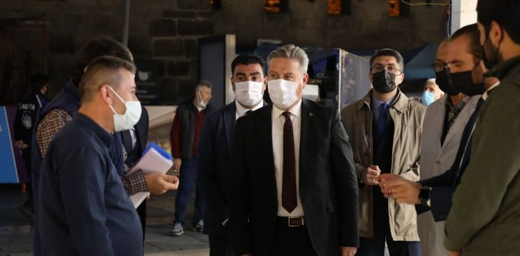 KAZANCILAR ÇARŞISI'NIN ÇEHRESİNİ DEĞİŞTİRECEK RESTORASYON ÇALIŞMASI BAŞLADI