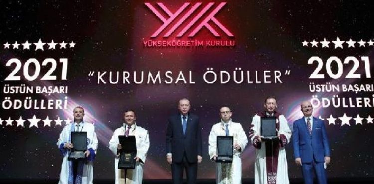 ERÜ 'YE 'TURKOVAC' ÖDÜLÜ