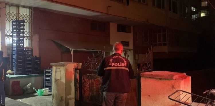 Balkondan düşen 4 yaşındaki çocuk ağır yaralandı