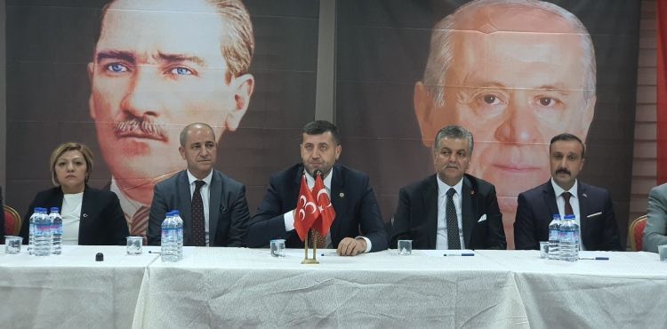 MHP Kayseri İl Başkanı Adnan İncetoprak ve MHP Kayseri Milletvekili Baki Ersoy genişletilmiş bölgesel istişare toplantılarına Bünyan İlçesinde devam ettiler.