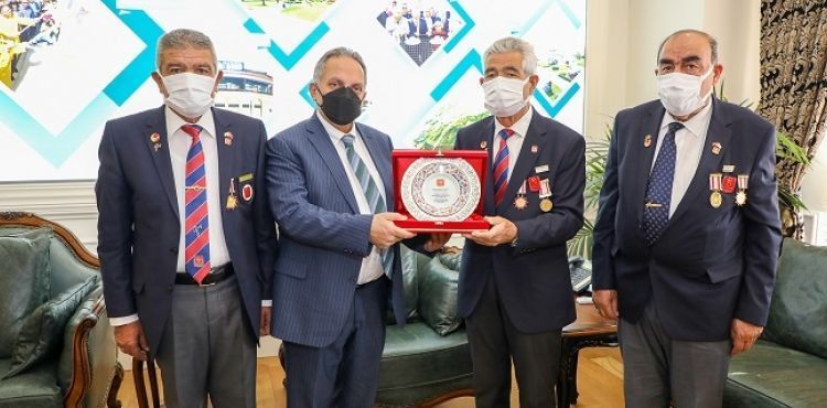 Gazilerden Başkan Yalçın’a Teşekkür “BİZİ HİÇ YALNIZ BIRAKMADI”