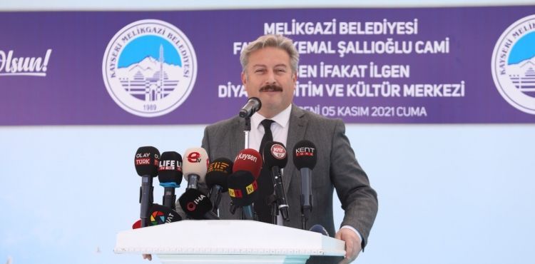 Başkan Dr. Palancıoğlu “Bir günde iki açılış; Cami ve diyanet eğitim merkezi Hayırlı olsun”