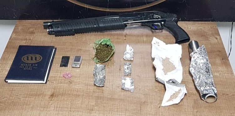 Narkotik ekipleri uyuşturucuya geçit vermiyor