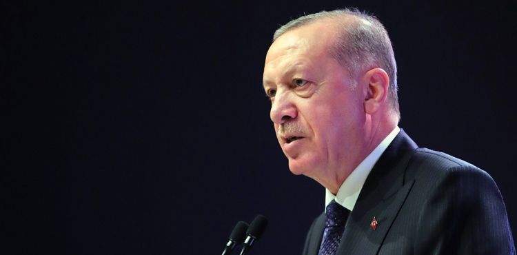 Cumhurbakan Erdoan'dan 50+1 aklamas!