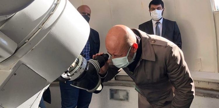 KOCASİNAN, GÖK GÖZLEM EVİ İLE GÖZÜ DAHA YÜKSEKLERDE